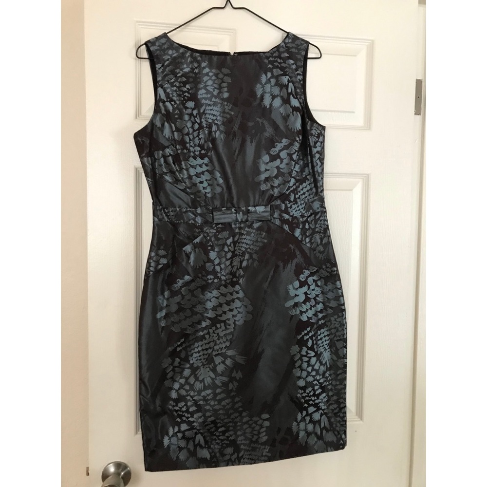 Size 8 by Annie Klein like new